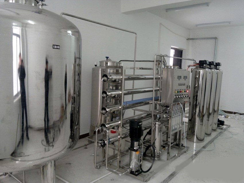 1吨/小时 不锈钢反渗透纯化水设备