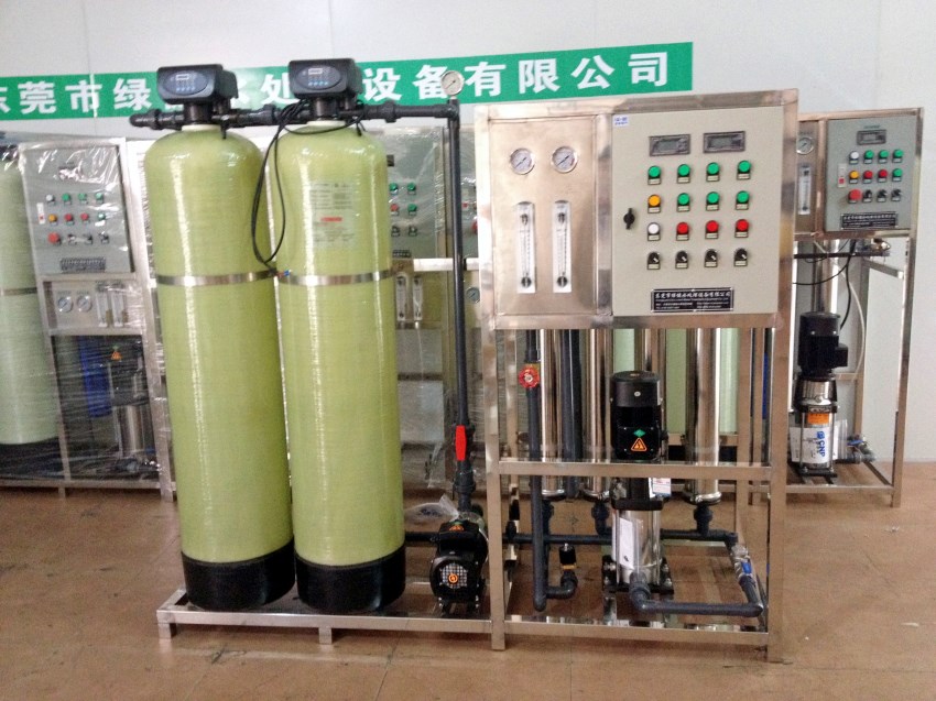1吨每小时反渗透装置,全自动反渗透纯水系统