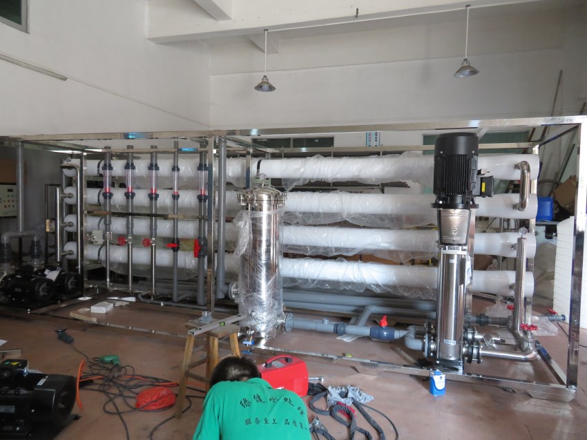 工业纯水设备厂家,一级反渗透设备,反渗透纯化系统