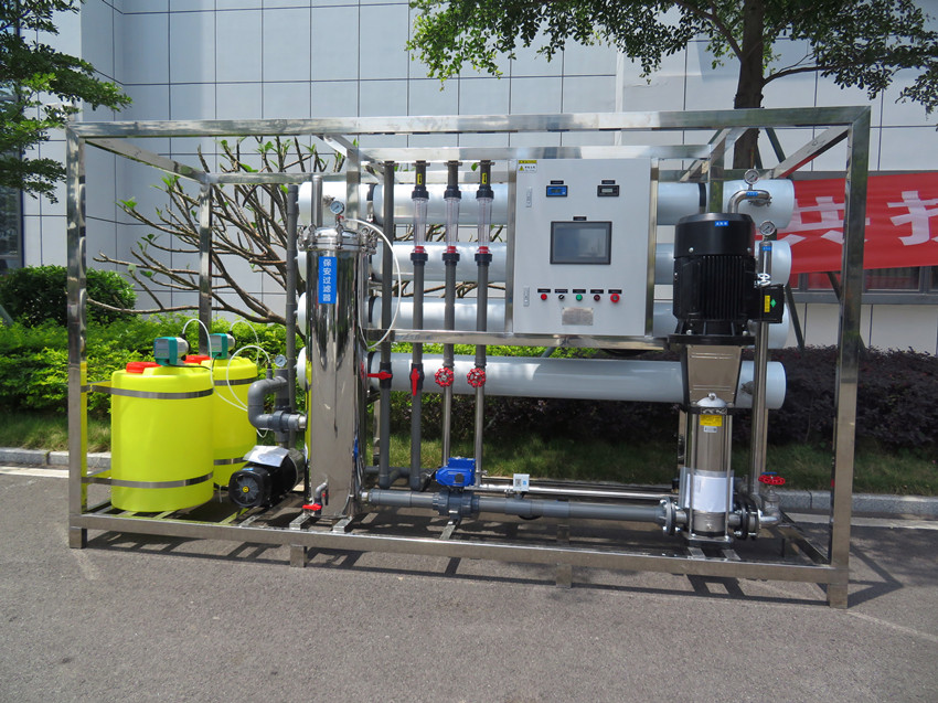 工业反渗透纯水处理设备,大型反渗透设备