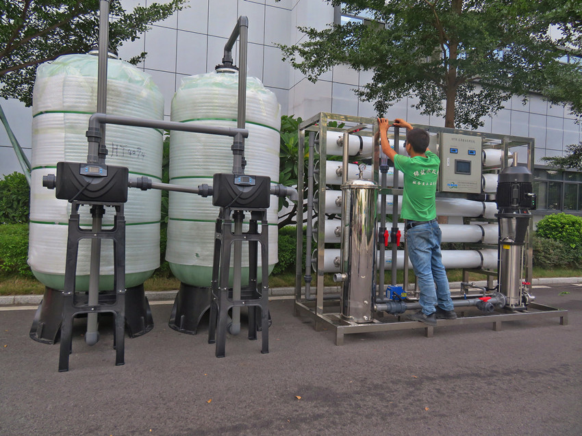 10吨/小时全自动反渗透水处理设备,西门子PLC全自动控制