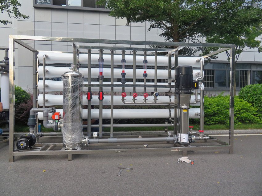 15T/H反渗透装置_大型ro反渗透纯净水设备