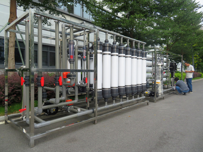 15t/hUF超滤+RO反渗透纯净水设备_全膜法反渗透纯水设备